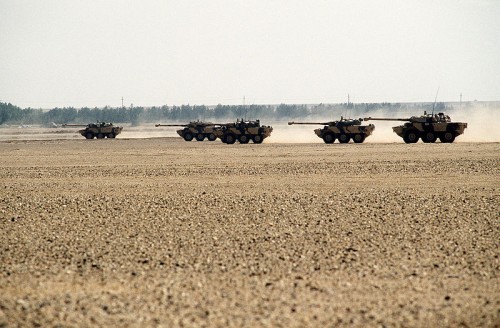 800px-French_AMX-10RC_in_the_desert