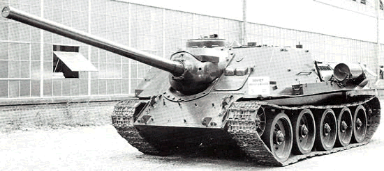 su-100-tank-destroyer-01