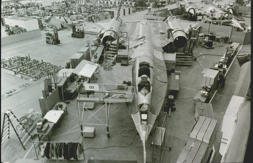 An_A-12_Blackbird_under_construction__1964
