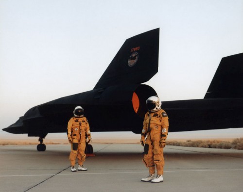 worlds-fastest-plane-lockheed-sr-71-blackbird-3