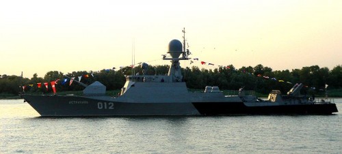 800px-Caspian_Corvette_Astrakhan.jpg (1)