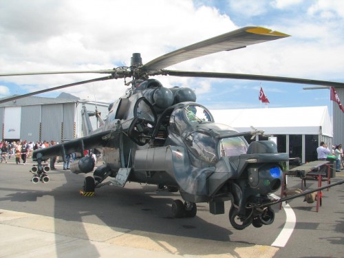 mi-24_super_agile_hind_on_ground_2006