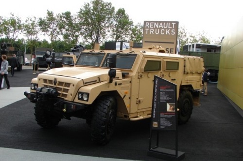 renault-trucks-defense2