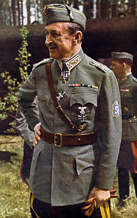 200px-Carl_Gustaf_Emil_Mannerheim