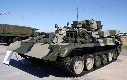 brem-1_heavy_armoured_recovery_vehicle_Russian_Russia_defense_industry_military_technology_640
