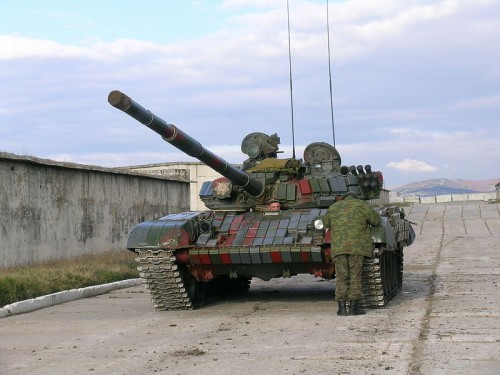 T72_reactive_armor