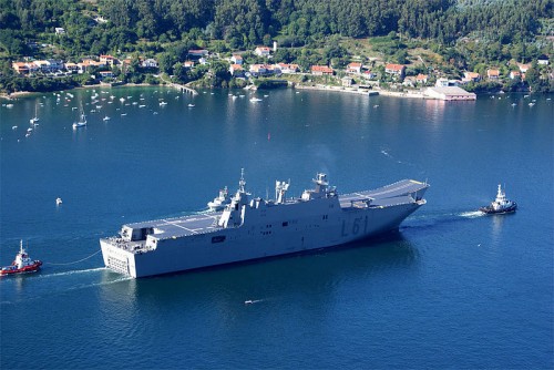 800px-Spanish_ship_Juan_Carlos_I_entering_Ferrol