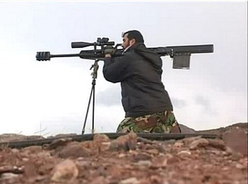 New_home-made_Arash_20mm_anti-material_rifle_enters_in_service_with_Iranian_Army_640_001