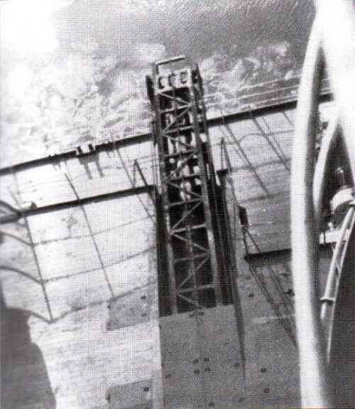 CATAPULTA AR-196