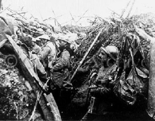 French_soldiers_in_trenches