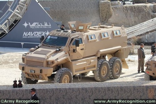 Typhoon_6x6_Streit_Group_track_mobility_demonstration_IDEX_2013_Tri-service_defense_exhibition_Abu_Dhabi_UAE_003