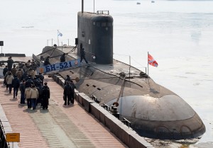 RIAN_archive_187524_The_crew_of_a_diesel-powered_Varshavyanka_-Kilo--class_submarine