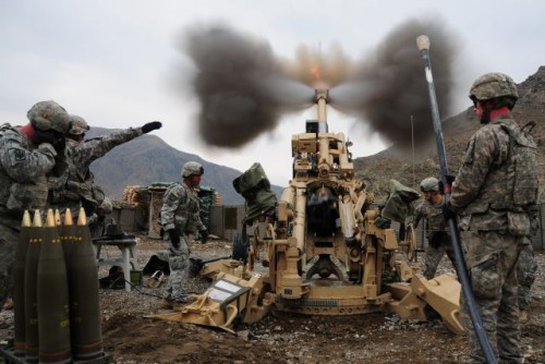 BAE_Systems_gave_India_option_for_local_production_of_the_M777_155mm_howitzer_640_001