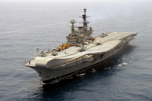 INS_Viraat_front_view