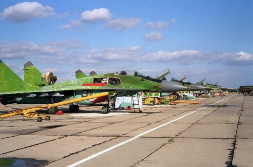 971016-D-0000M-003 A nuclear-capable MiG-29C is readied for air shipment from Moldova to the United States on Oct. 16, 1997.  The Department of Defense of the United States of America and the Ministry of Defense of the Republic of Moldova recently reached an agreement to implement the Cooperative Threat Reduction accord signed on June 23, 1997, in Moldova.  This agreement authorized the United States Government to purchase nuclear-capable MiG-29 fighter planes from the Government of Moldova.  This is a joint effort by both governments to ensure that these dual-use military weapons do not fall in to the hands of rogue states.  DoD photo.