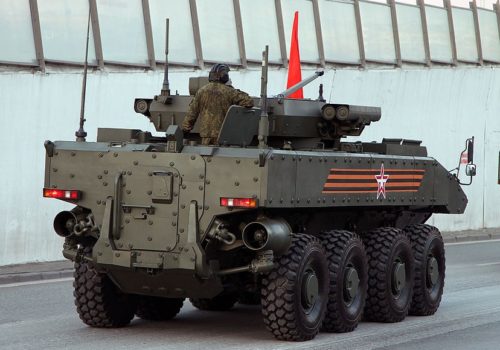 russian-bumerang-apc-8x8-rear-view1