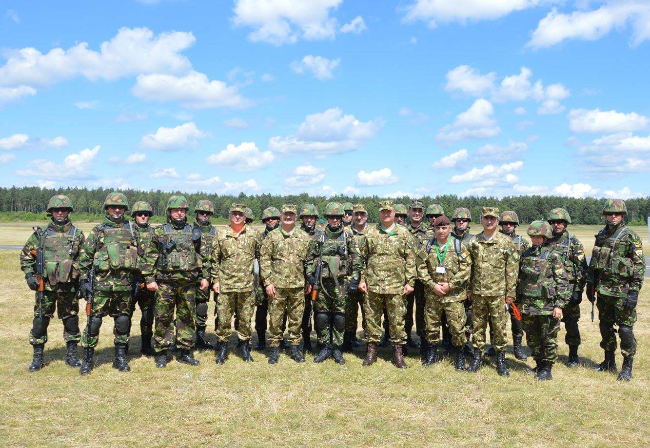 Affectionate Meditative Rodeo Uniformele noi de lupta ale Armatei Romane prezente la ANAKONDA 2016 -  Romania Military