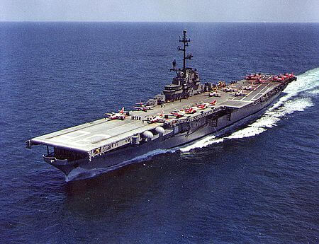 USS ANTIETAM -PISTA UNGHIULARA