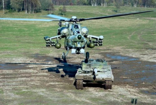 mi-28a-si-leopard-2-suedia-1995