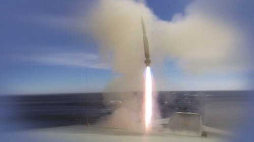 missile-comes-into-range-_indodef16-d2_
