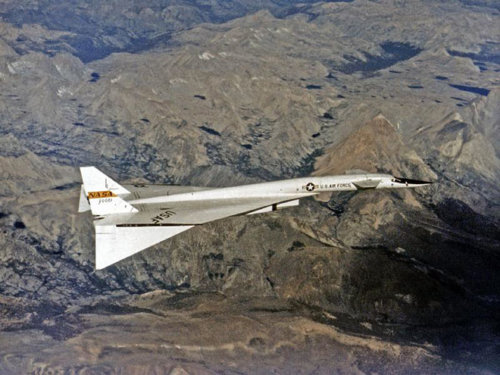 xb-70a-valkyrie