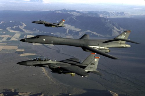 b-1bf-15-mountain-home-afb