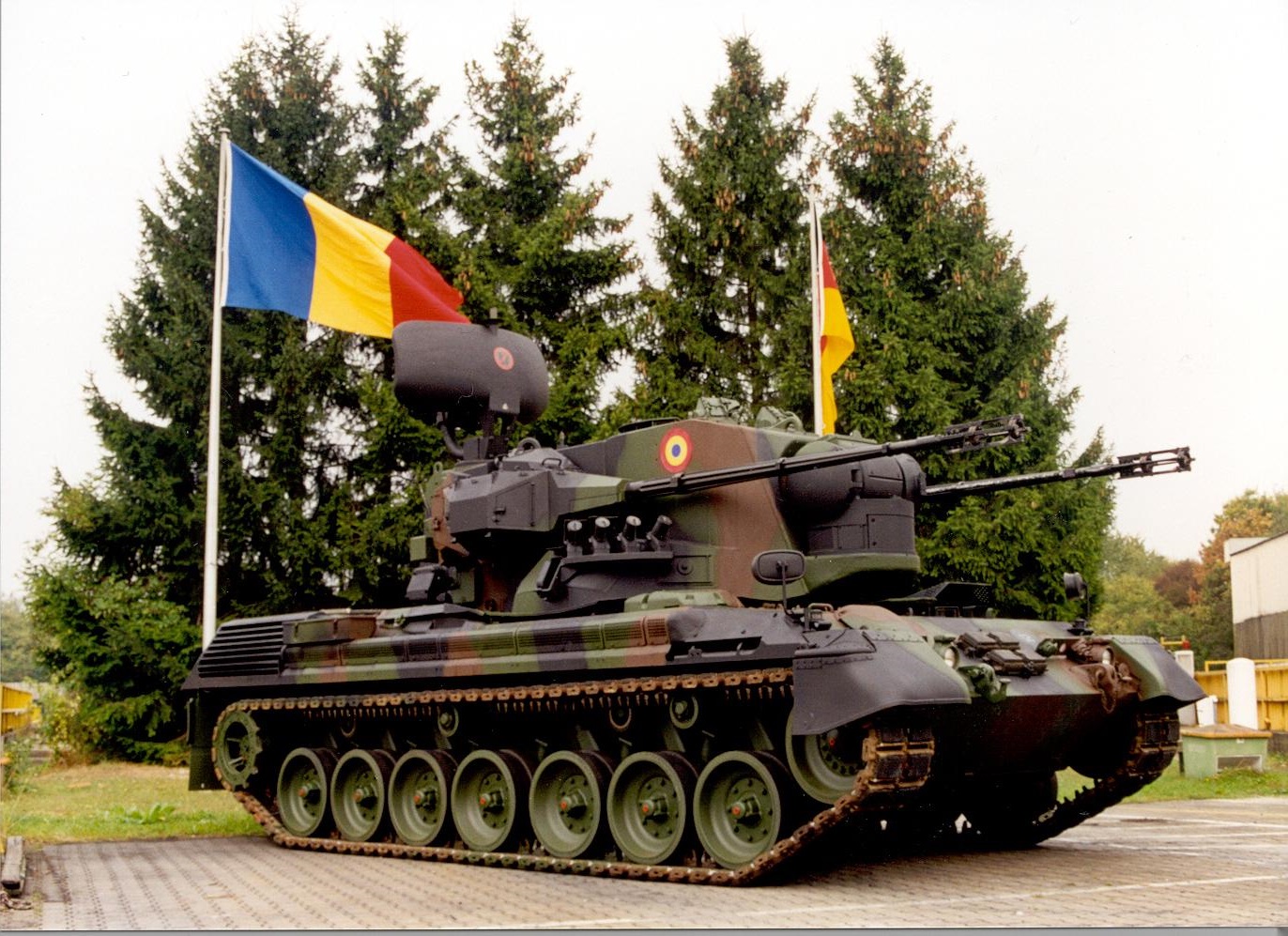 Appraisal Laugh juice Sistemul antiaerian Gepard din dotarea Forțelor Terestre Române, dislocat  în premieră în misiunea NATO din Polonia - Romania Military