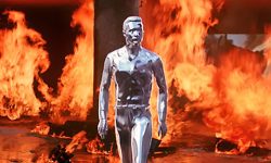 robot T-1000 Terminator